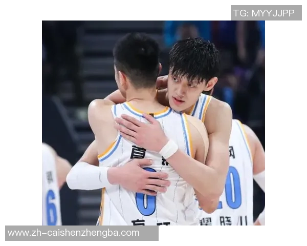 北京队全员参与赛前训练范子铭因发烧缺席昨日活动